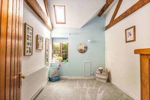 Oak Lodge Fockbury Road, Dodford, Bromsgrove, B61 9AP