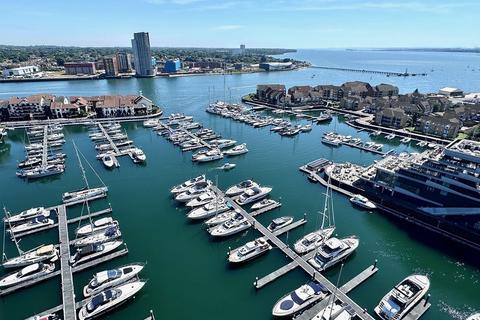 3 bedroom apartment to rent, The Moresby Tower, Southampton SO14
