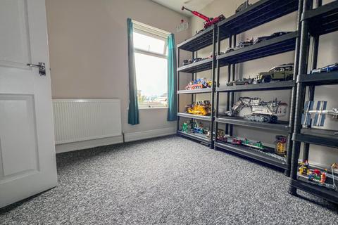57 Edward Street, Grimsby, DN32 9HL