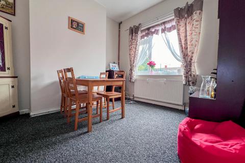 3 bedroom terraced house for sale, Edward Street, Grimsby, N.E Lincolnshire, DN32