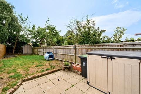 Two Ways Beeches Road, Farnham Common, Slough, SL2 3PR