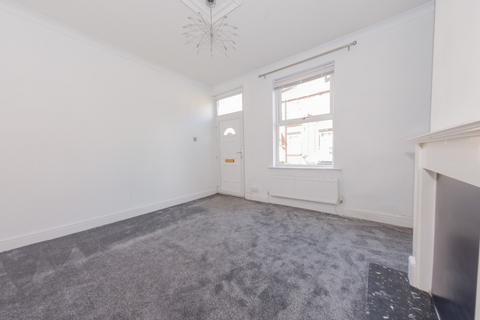 2 bedroom terraced house for sale, Woodland Crescent, Rothwell, Leeds