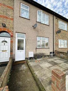 5 bedroom terraced house to rent, Kyme Road Hornchurch