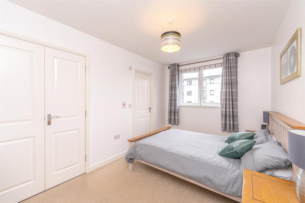 Bedroom 1 Alt