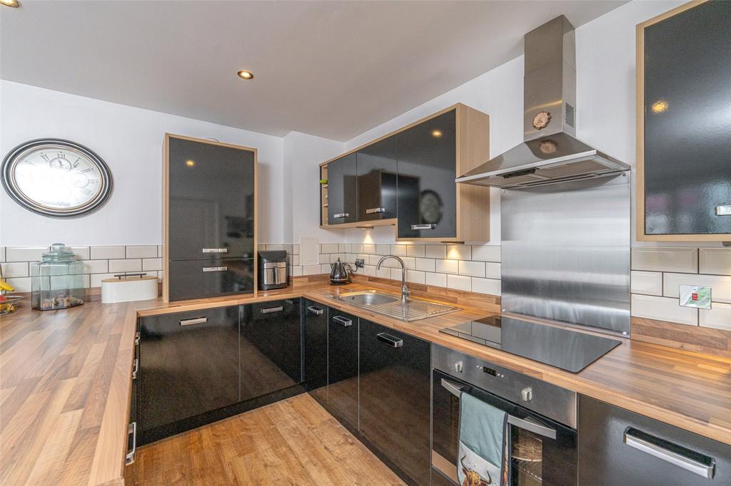 Lounge/Kitchen Alt