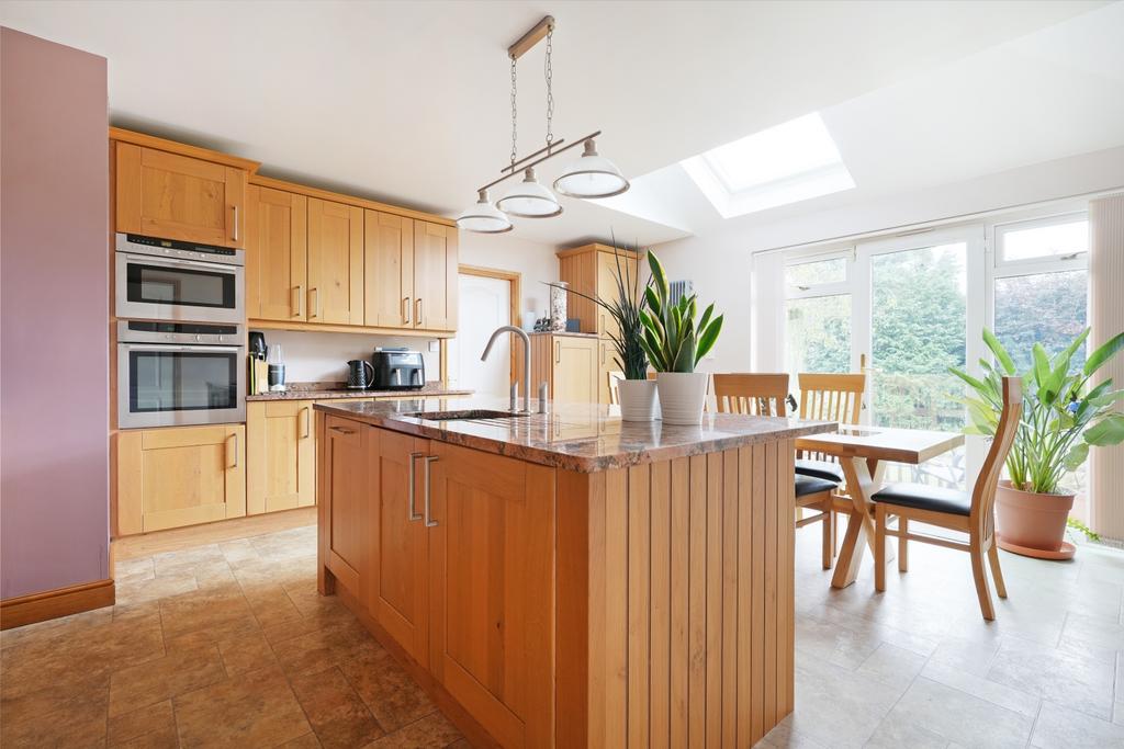 Kitchen   Dining Room