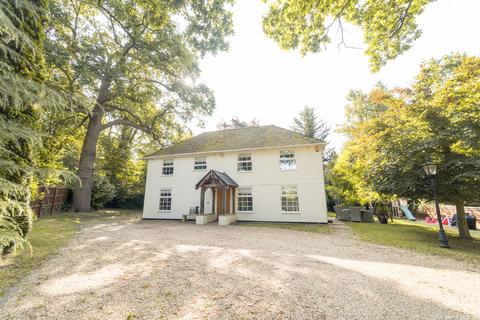 Fosters Lovel Lane, Winkfield, Windsor, SL4 2DG