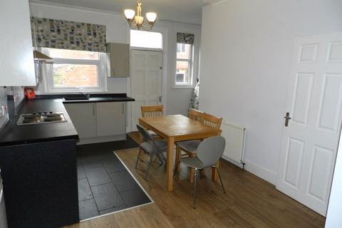 5 bedroom terraced house for sale, Headingley Avenue, Leeds