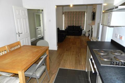 5 bedroom terraced house for sale, Headingley Avenue, Leeds