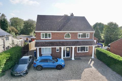 4 bedroom detached house for sale, Lowthorpe, Southrey LN3