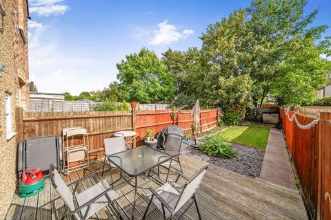 28 Little Roke Avenue, Kenley, CR8 5NG
