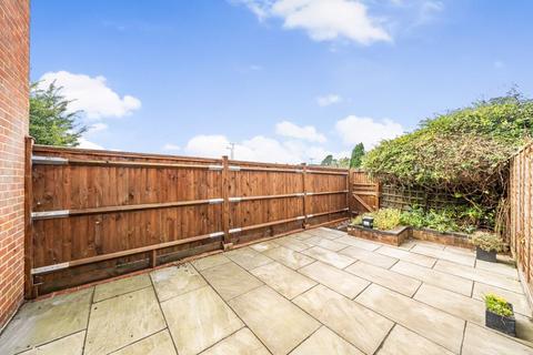 75 Aveling Close, Purley, CR8 4DX