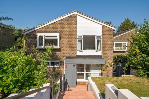 4 bedroom detached house for sale, Cordrey Gardens, Coulsdon