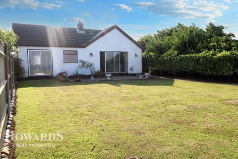 3 bedroom detached bungalow for sale, Bush Road, Winterton-On-Sea