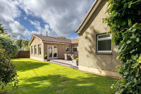 4 bedroom detached bungalow for sale, Bathgate EH48