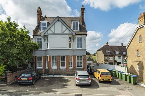 10b Vicarage Road, Bexley, DA5 2AL