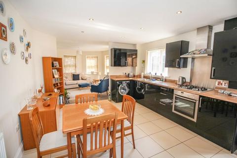 2 bedroom property for sale, Chapel Drove, Southampton