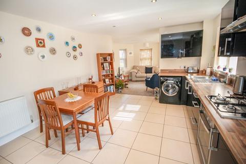 2 bedroom property for sale, Chapel Drove, Southampton