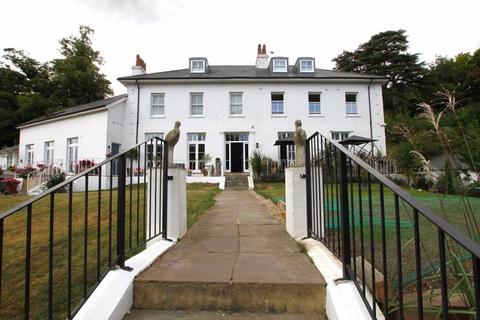 2 bedroom apartment for sale, Alkham Valley Road, Dover