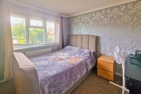 35 Broad Lane North, Willenhall, WV12 5UH