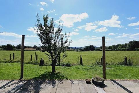 3 bedroom detached bungalow for sale, Hereford HR2