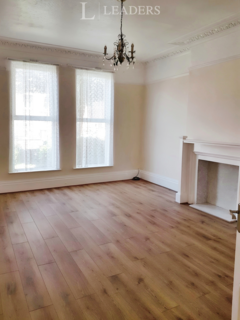 2 bedroom apartment to rent, Apartment 1, Portland Road, B16