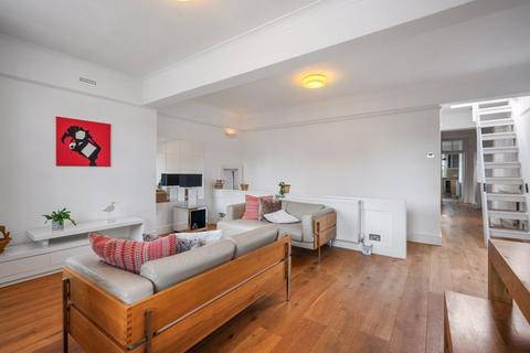 2 bedroom apartment for sale, West End Lane, West Hampstead, London NW6