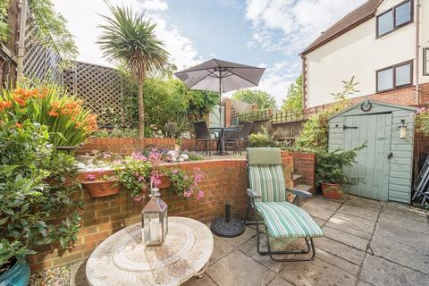 3 bedroom townhouse for sale, Stirlings Road, Wantage