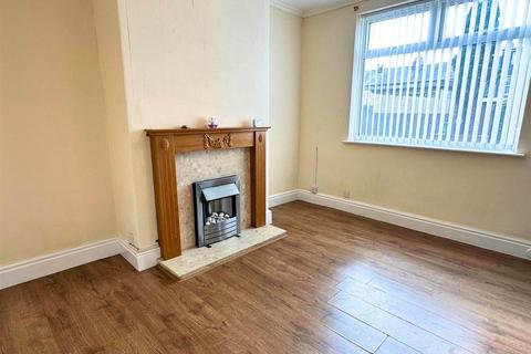 3 bedroom semi-detached house for sale, Hermitage Road, Bridlington YO16