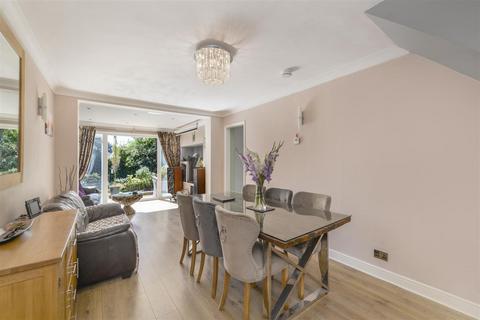 4 bedroom detached house for sale, Medway Meadows, East Peckham, Tonbridge