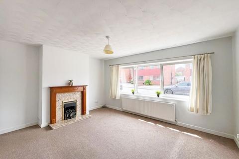 3 bedroom semi-detached house for sale, Hunter Avenue, Burntwood, WS7 9AQ