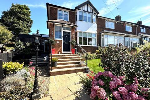 3 bedroom end of terrace house for sale, Round Green, Luton LU2