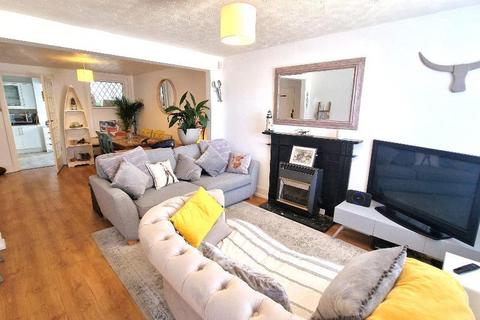 2 bedroom semi-detached house for sale, Queens Road, Bembridge, Isle of Wight, PO35 5UT