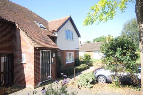 2 bedroom apartment for sale, Thame