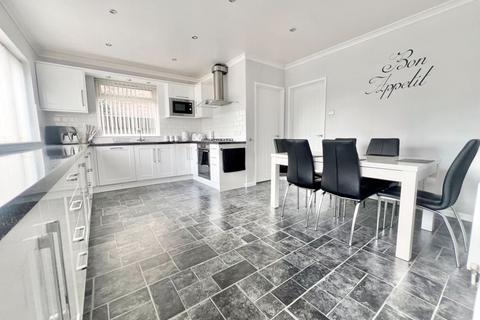 4 bedroom detached house for sale, Havenfield Road, High Wycombe HP12