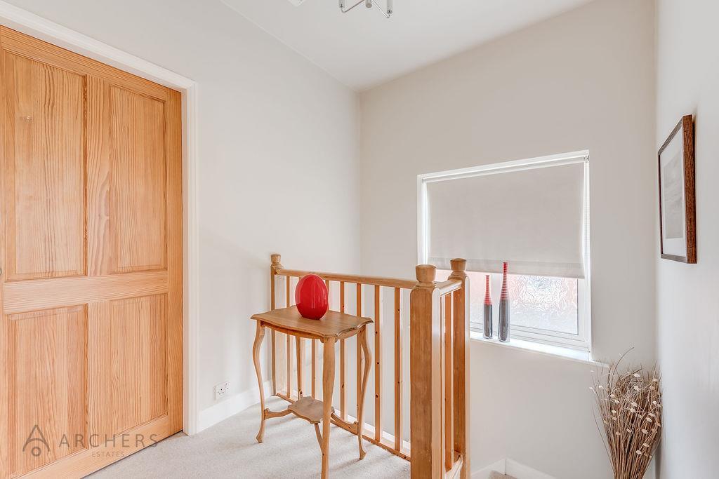 48 Ringstead Ave(Interior)(15of25).jpg