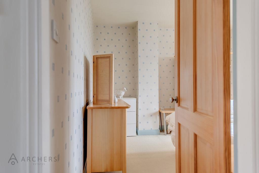 48 Ringstead Ave(Interior)(22of25).jpg
