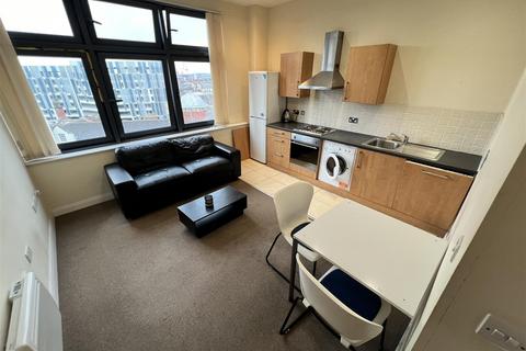 1 bedroom apartment to rent, Central Gardens, Benson Street, Liverpool