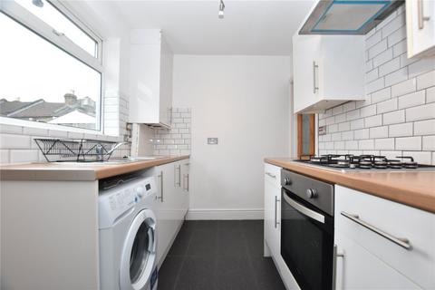 2 bedroom terraced house to rent, Alfred Road, London, SE25