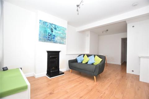 2 bedroom terraced house to rent, Alfred Road, London, SE25