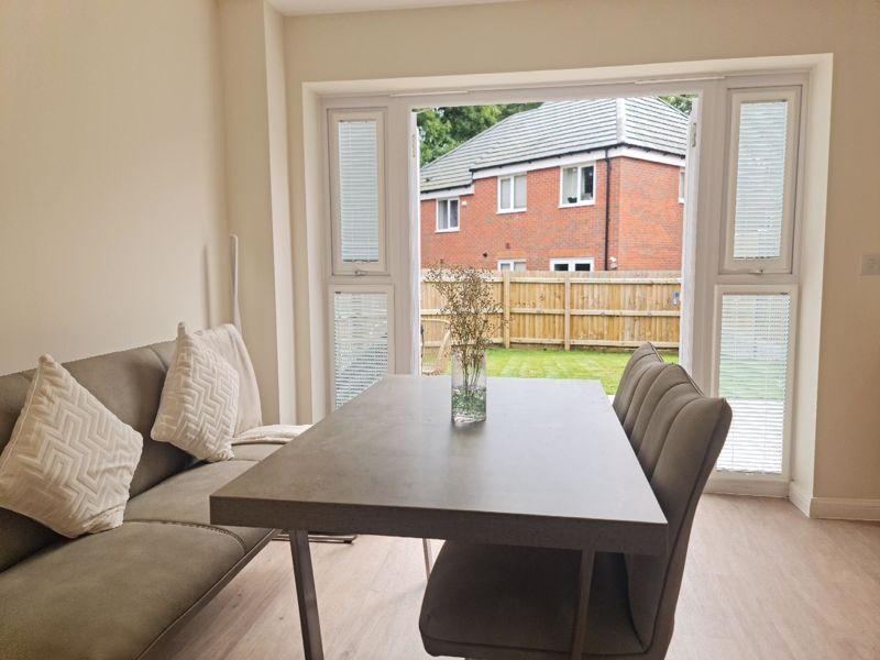 Dining area to...