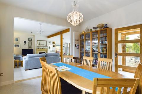 190 North Road, Combe Down, Bath, BA2 5DN