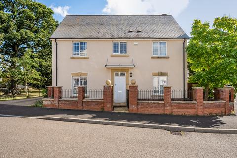 4 bedroom detached house for sale, Willand Moor Road, Willand, Cullompton, EX15