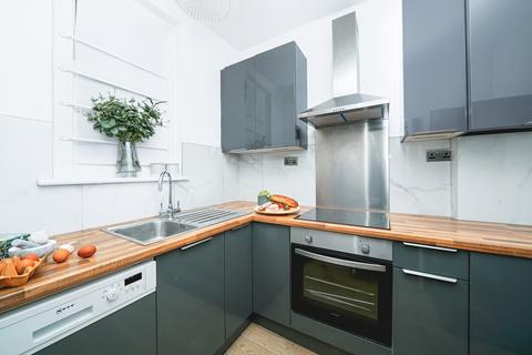 2 bedroom flat to rent, Greycoat Street, London SW1P