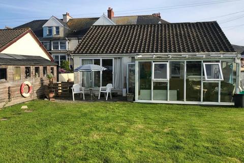 2 bedroom detached bungalow for sale, Jonquil, Alyn Road, Fairbourne, LL382LZ