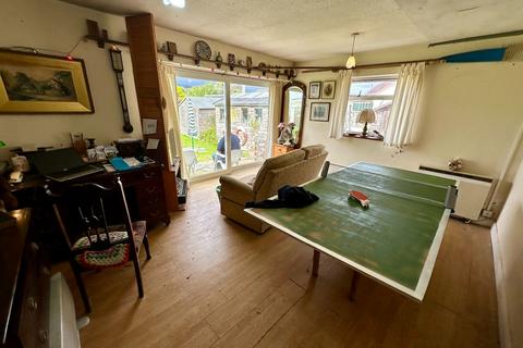 Jonquil Alyn Road, Fairbourne, LL38 2LZ