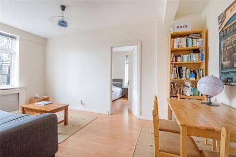 1 bedroom apartment for sale, Langford Court, Abbey Road, St Johns Wood, NW8