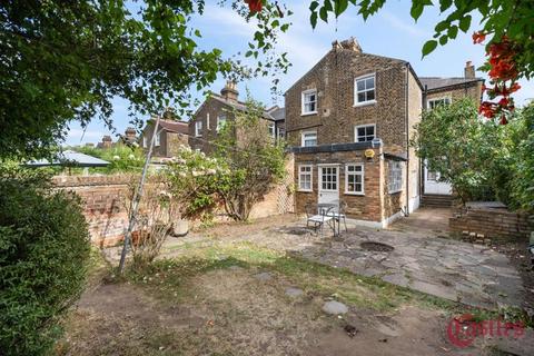 4 bedroom end of terrace house for sale, Dagmar Road, N4