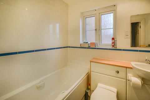 46 Bromley Close, Harlow, CM20 2GD