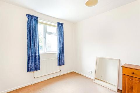 2 bedroom flat to rent, Westcombe Park Road, London SE3